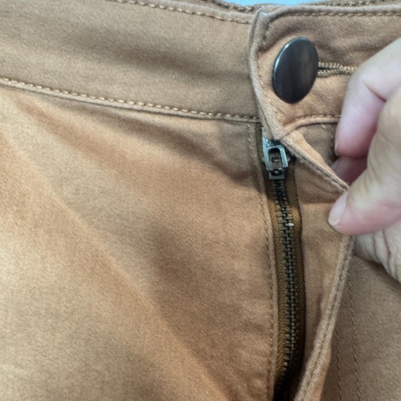 💎 Michel Studio Shorts - Picture 7 of 10